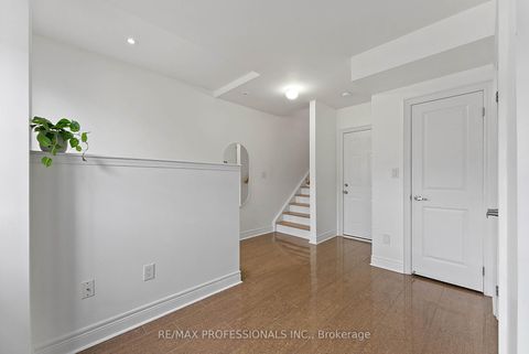 Photo 5 at 819B Oxford Street, Mimico, Toronto