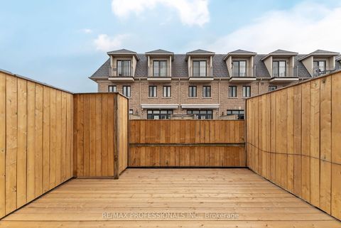 Photo 26 at 819B Oxford Street, Mimico, Toronto