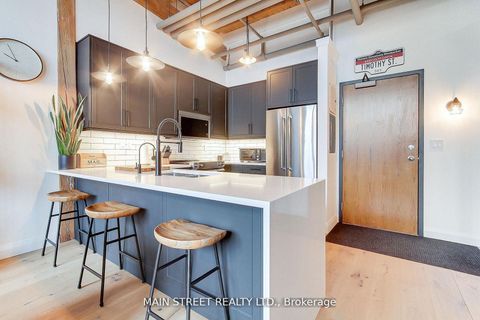 Photo 6 at 310 - 543 Timothy Street W, Central Newmarket, Newmarket