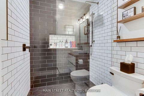 Photo 25 at 310 - 543 Timothy Street W, Central Newmarket, Newmarket