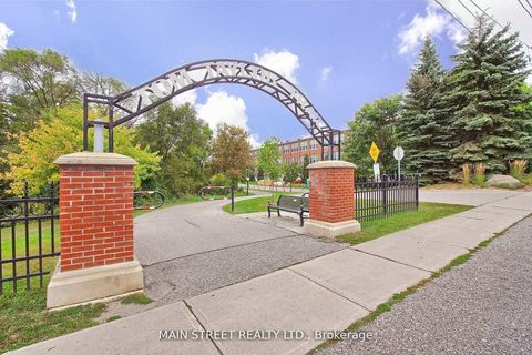 Photo 41 at 310 - 543 Timothy Street W, Central Newmarket, Newmarket