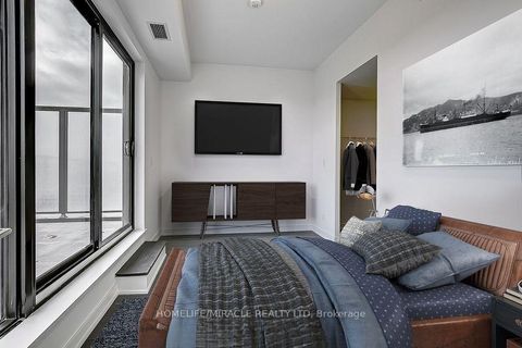 Photo 5 at 923 - 2799 Kingston Road, Cliffcrest, Toronto