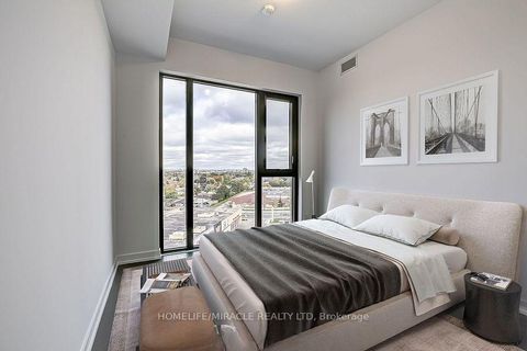 Photo 10 at 923 - 2799 Kingston Road, Cliffcrest, Toronto