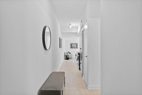 Photo 2 at 303 - 500 Wilson Avenue, Clanton Park, Toronto