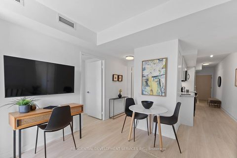 Photo 9 at 303 - 500 Wilson Avenue, Clanton Park, Toronto