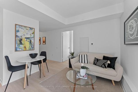Photo 10 at 303 - 500 Wilson Avenue, Clanton Park, Toronto