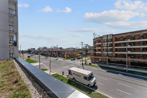 Photo 33 at 303 - 500 Wilson Avenue, Clanton Park, Toronto