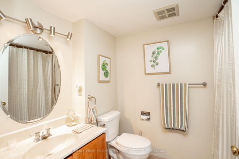 Photo 27 at 209 - 33 Weldrick Road E, Observatory, Richmond Hill