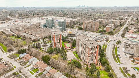 Photo 37 at 209 - 33 Weldrick Road E, Observatory, Richmond Hill