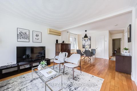 Photo 6 at 58 Coe Hill Drive, Swansea, Toronto