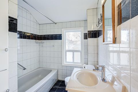 Photo 25 at 712 Willard Avenue, Bloor West Village, Toronto