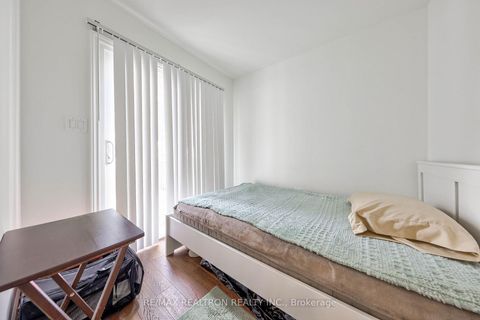 Photo 13 at 79 De La Salle Boulevard, Sutton & Jackson's Point, Georgina