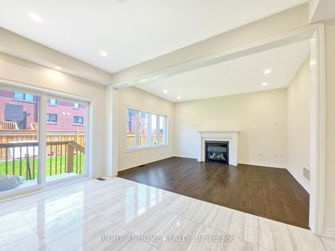 Photo 5 at 219 Fleetwood Drive, Eastdale, Oshawa