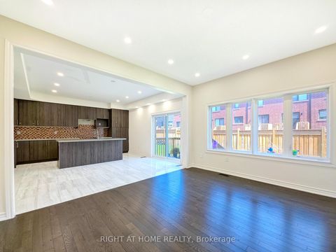 Photo 7 at 219 Fleetwood Drive, Eastdale, Oshawa