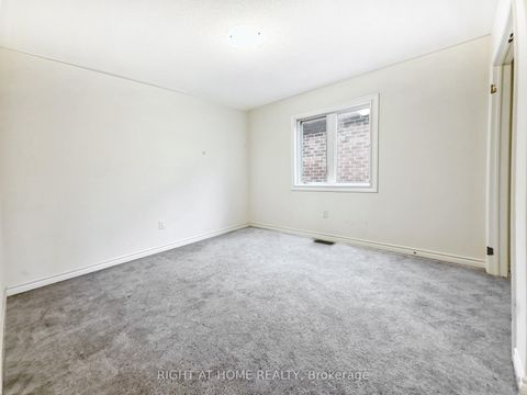 Photo 13 at 219 Fleetwood Drive, Eastdale, Oshawa