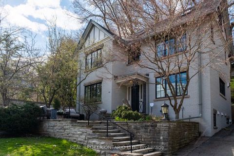 Photo 0 at 50 Poplar Plains Crescent, Casa Loma, Toronto