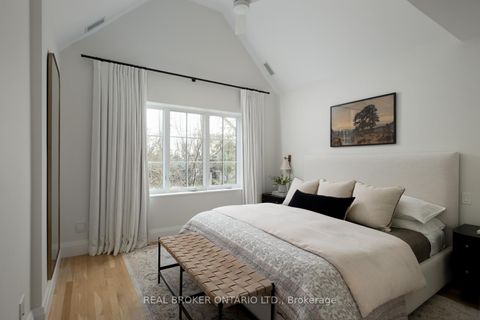 Photo 18 at 50 Poplar Plains Crescent, Casa Loma, Toronto