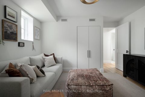 Photo 26 at 50 Poplar Plains Crescent, Casa Loma, Toronto