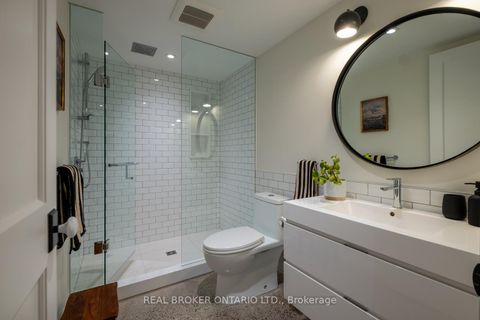 Photo 41 at 50 Poplar Plains Crescent, Casa Loma, Toronto