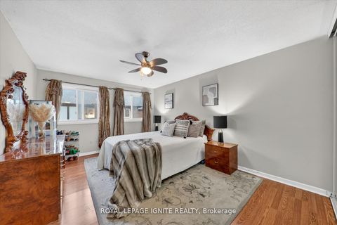 Photo 14 at 56 - 2 Dailing Gate, Malvern, Toronto