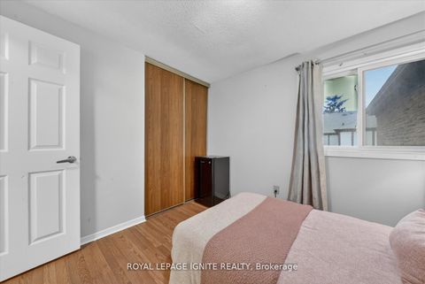 Photo 19 at 56 - 2 Dailing Gate, Malvern, Toronto