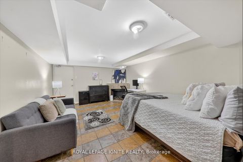 Photo 24 at 56 - 2 Dailing Gate, Malvern, Toronto