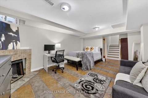 Photo 26 at 56 - 2 Dailing Gate, Malvern, Toronto