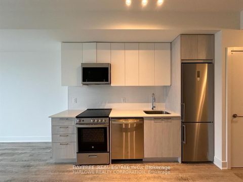 Photo 1 at 901 - 185 Deerfield Road, Central Newmarket, Newmarket