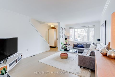 Photo 10 at 15 Rupert Street, Birchmount, Toronto