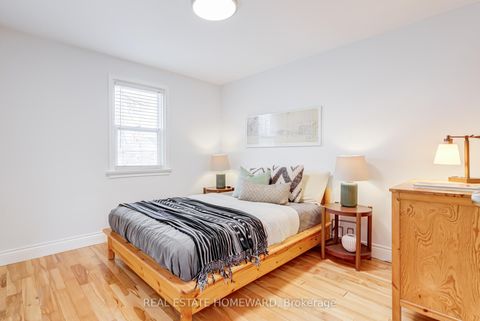 Photo 13 at 15 Rupert Street, Birchmount, Toronto