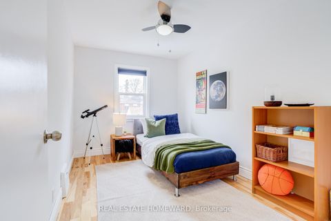 Photo 16 at 15 Rupert Street, Birchmount, Toronto