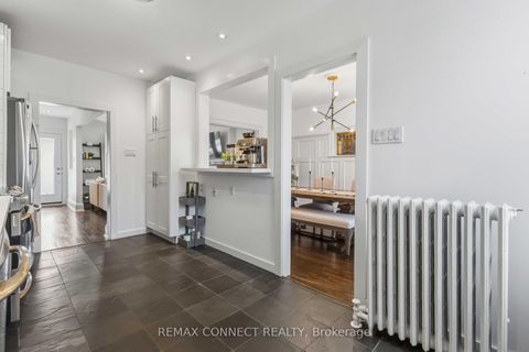 Photo 13 at 68 Hopedale Avenue, Broadview North, Toronto
