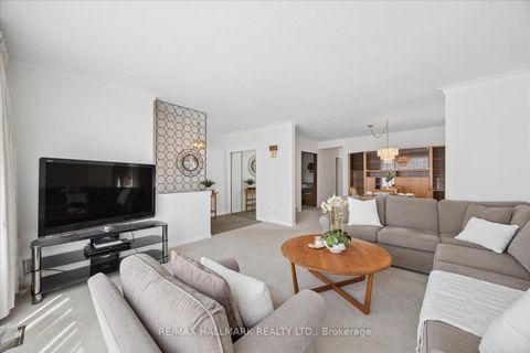 Photo 6 at 63 Montvale Drive, Cliffcrest, Toronto