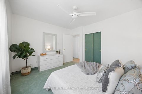 Photo 24 at 63 Montvale Drive, Cliffcrest, Toronto