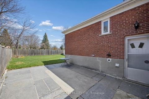 Photo 36 at 63 Montvale Drive, Cliffcrest, Toronto
