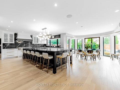 Photo 7 at 59 Mellings Drive, East Woodbridge, Vaughan