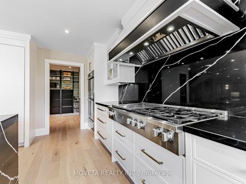 Photo 10 at 59 Mellings Drive, East Woodbridge, Vaughan