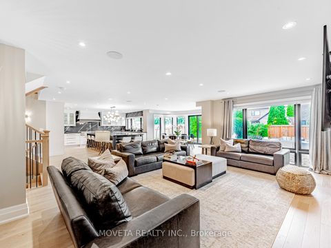 Photo 14 at 59 Mellings Drive, East Woodbridge, Vaughan