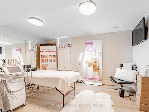 Photo 40 at 59 Mellings Drive, East Woodbridge, Vaughan