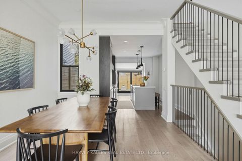 Photo 5 at 164 Albany Avenue, Annex, Toronto