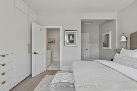 Photo 15 at 164 Albany Avenue, Annex, Toronto