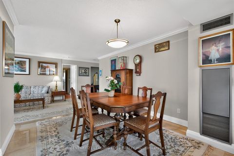 Photo 14 at 1011 - 33 Weldrick Road E, Observatory, Richmond Hill