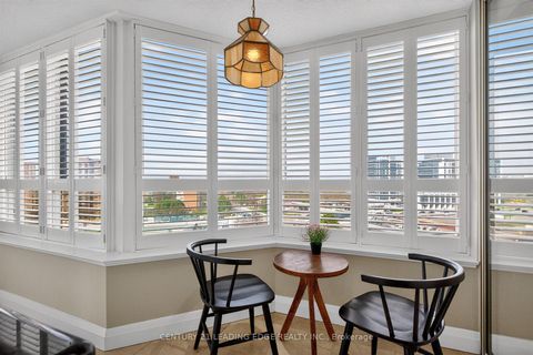 Photo 20 at 1011 - 33 Weldrick Road E, Observatory, Richmond Hill