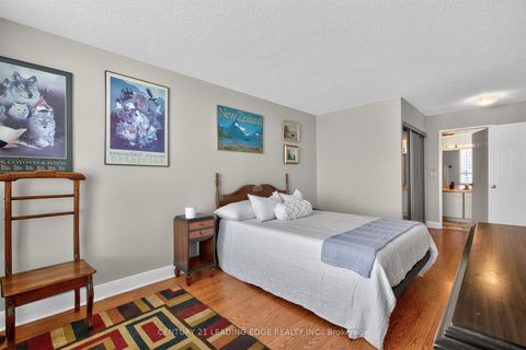 Photo 27 at 1011 - 33 Weldrick Road E, Observatory, Richmond Hill