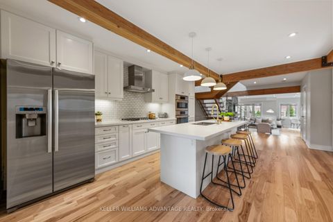 Photo 11 at 20 Birchmount Road, Cliffside, Toronto