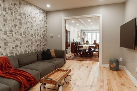 Photo 8 at 43 Linelle Street, Westgate, Toronto