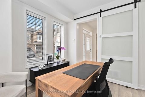 Photo 19 at 81 Dundonald Trail, Glenway Estates, Newmarket