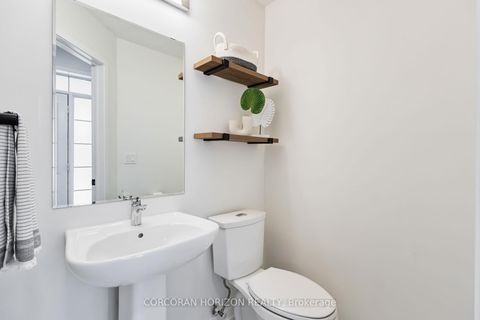 Photo 20 at 81 Dundonald Trail, Glenway Estates, Newmarket