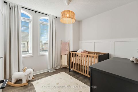 Photo 32 at 81 Dundonald Trail, Glenway Estates, Newmarket