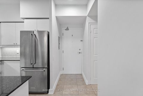 Photo 2 at 105 - 451 Rosewell Avenue S, Lawrence Park South, Toronto
